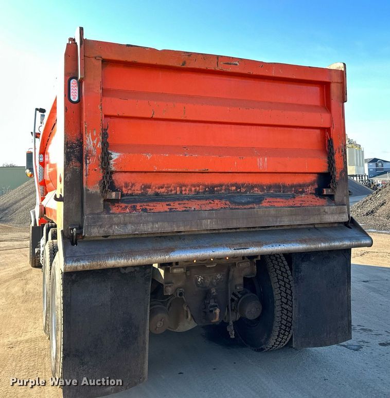 image for item DQ7415 2007 Kenworth  T800 dump truck