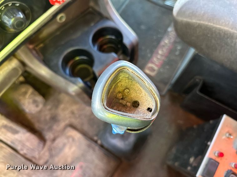 image for item DQ7415 2007 Kenworth  T800 dump truck