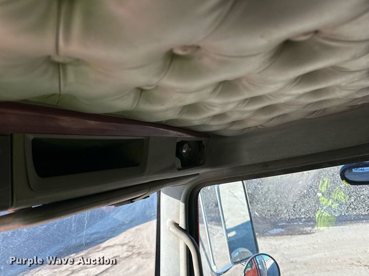 image for item DQ7415 2007 Kenworth  T800 dump truck