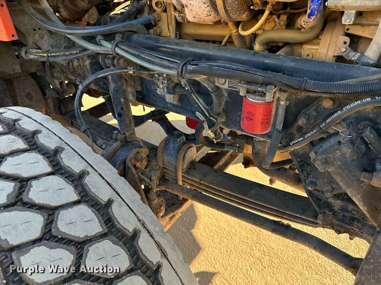 image for item DQ7415 2007 Kenworth  T800 dump truck