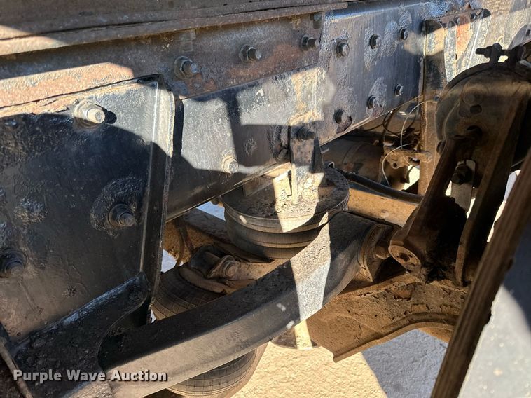 image for item DQ7415 2007 Kenworth  T800 dump truck