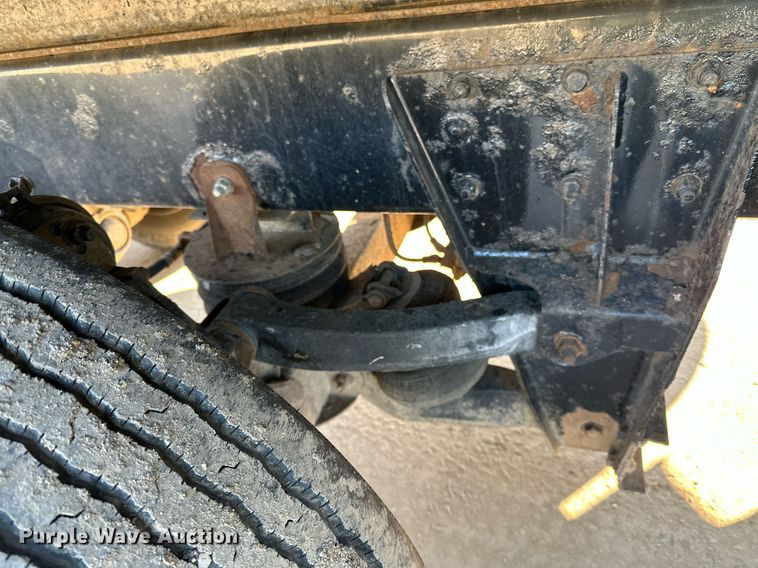 image for item DQ7415 2007 Kenworth  T800 dump truck