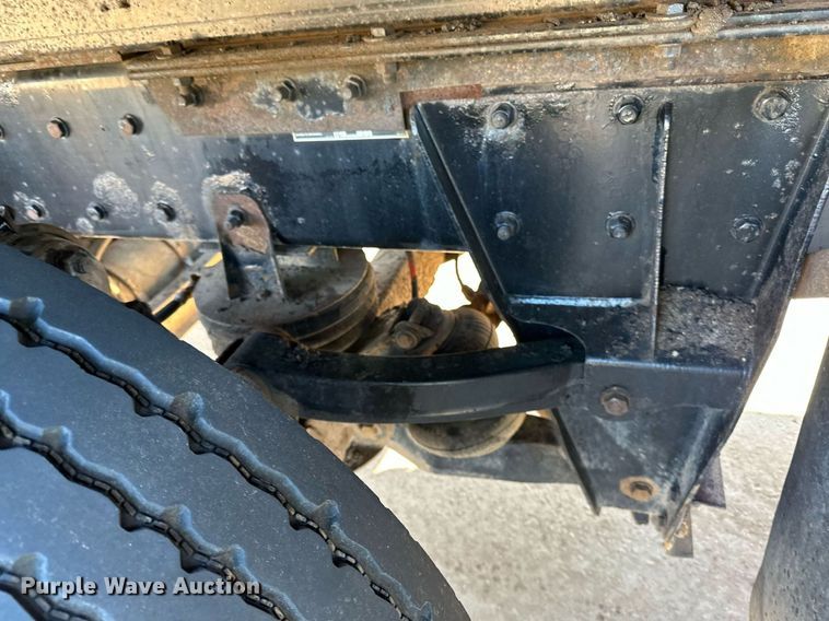 image for item DQ7415 2007 Kenworth  T800 dump truck