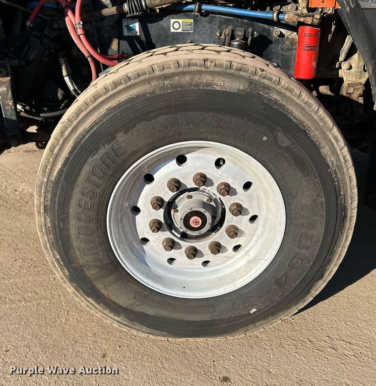 image for item DQ7415 2007 Kenworth  T800 dump truck