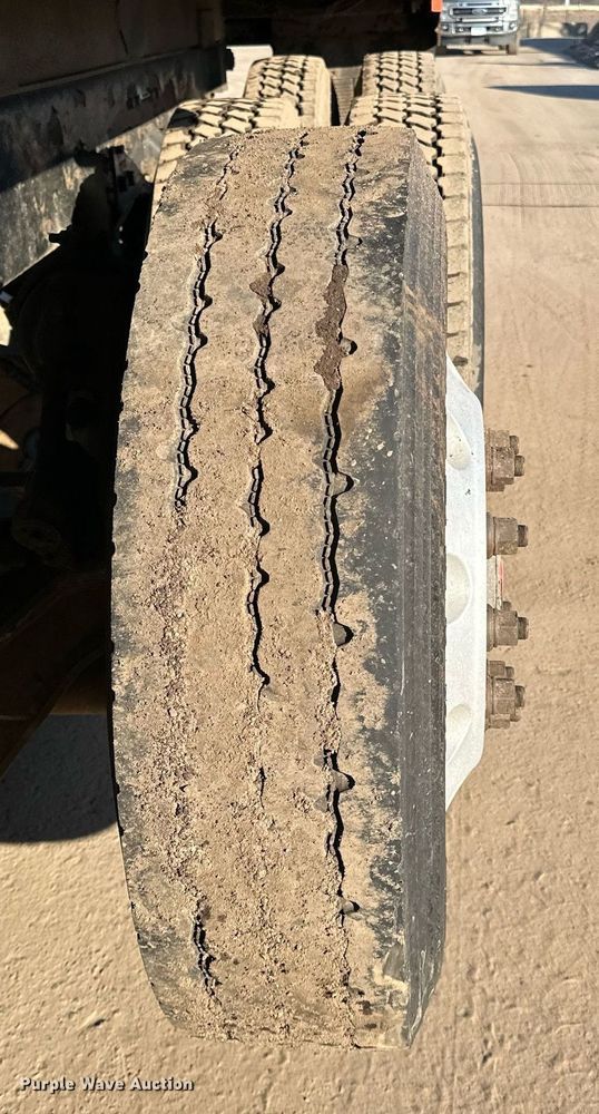 image for item DQ7415 2007 Kenworth  T800 dump truck