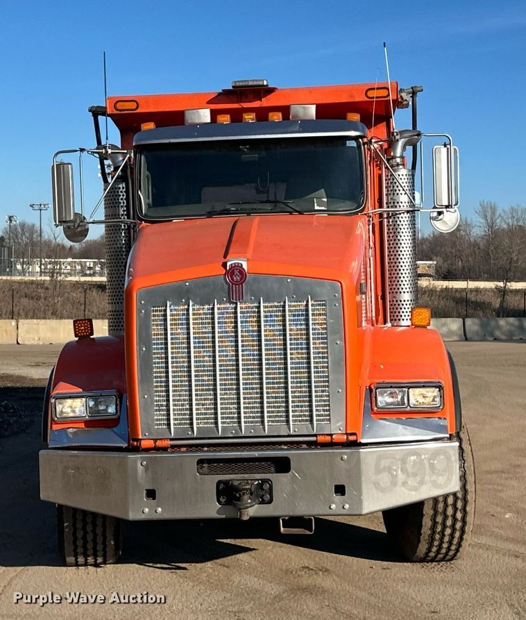 image for item DQ7416 2007 Kenworth  T800 dump truck