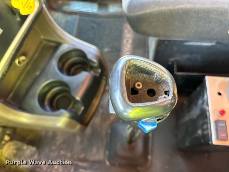 image for item DQ7416 2007 Kenworth  T800 dump truck