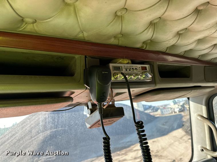 image for item DQ7416 2007 Kenworth  T800 dump truck