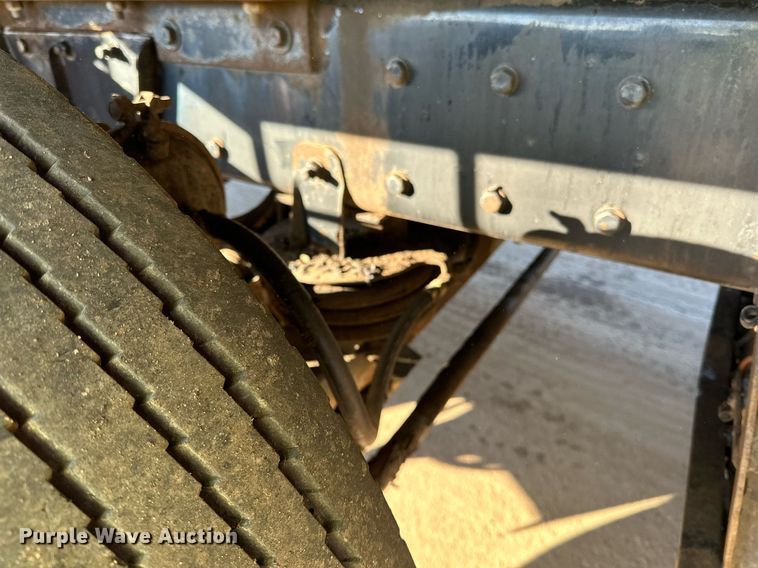 image for item DQ7416 2007 Kenworth  T800 dump truck