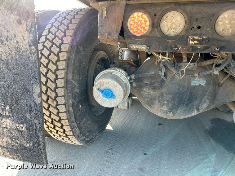 image for item DQ7416 2007 Kenworth  T800 dump truck