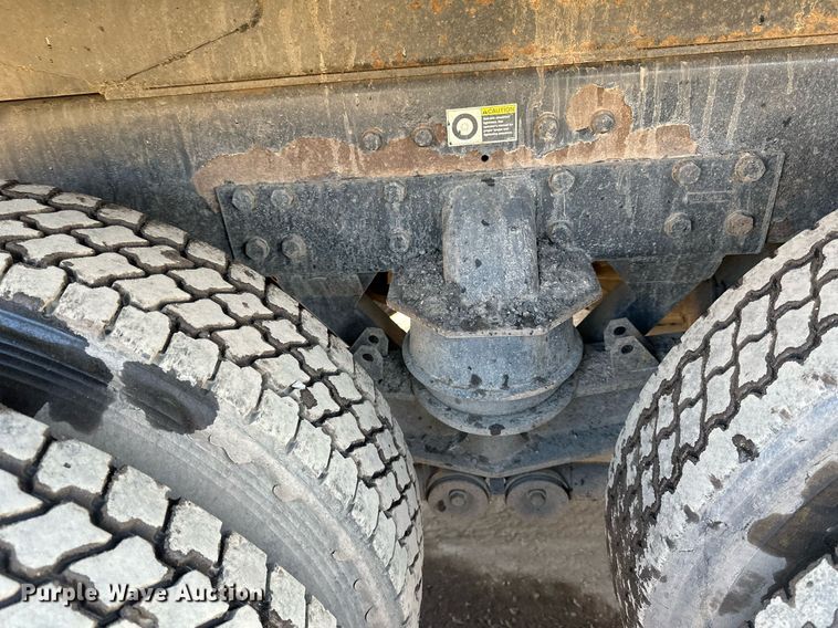 image for item DQ7416 2007 Kenworth  T800 dump truck