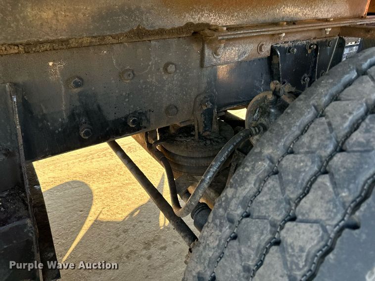 image for item DQ7416 2007 Kenworth  T800 dump truck