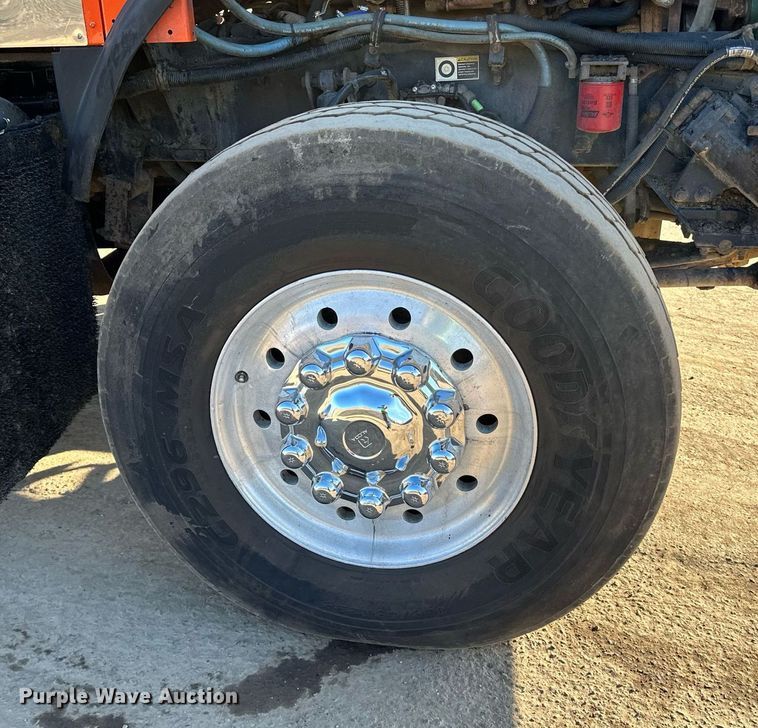 image for item DQ7416 2007 Kenworth  T800 dump truck