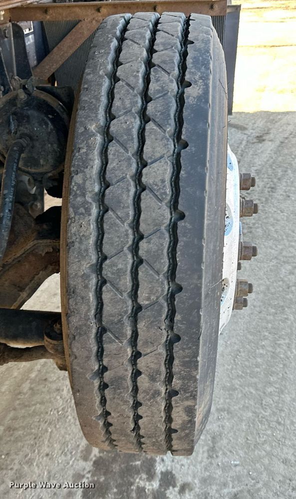 image for item DQ7416 2007 Kenworth  T800 dump truck