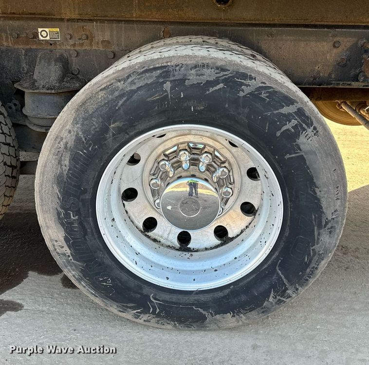 image for item DQ7416 2007 Kenworth  T800 dump truck