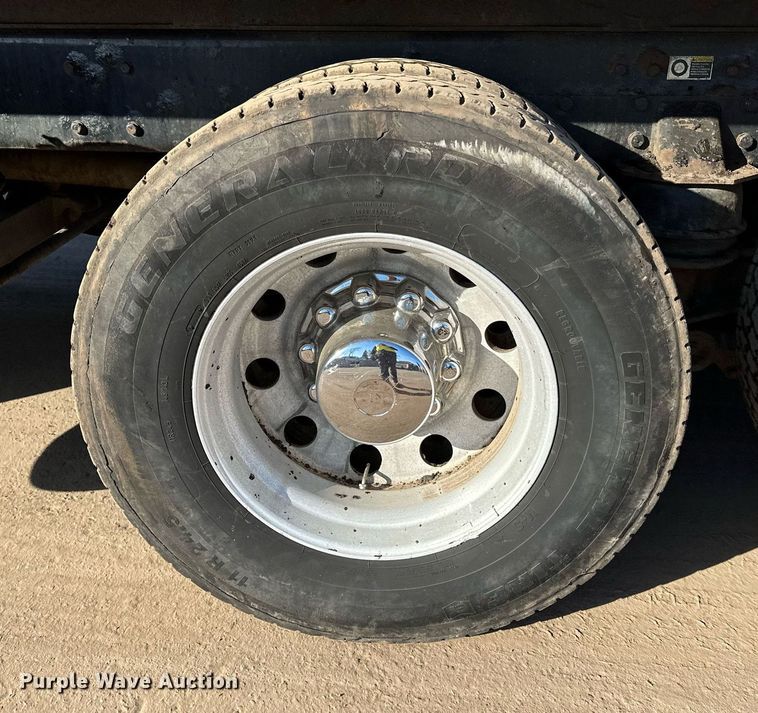 image for item DQ7416 2007 Kenworth  T800 dump truck