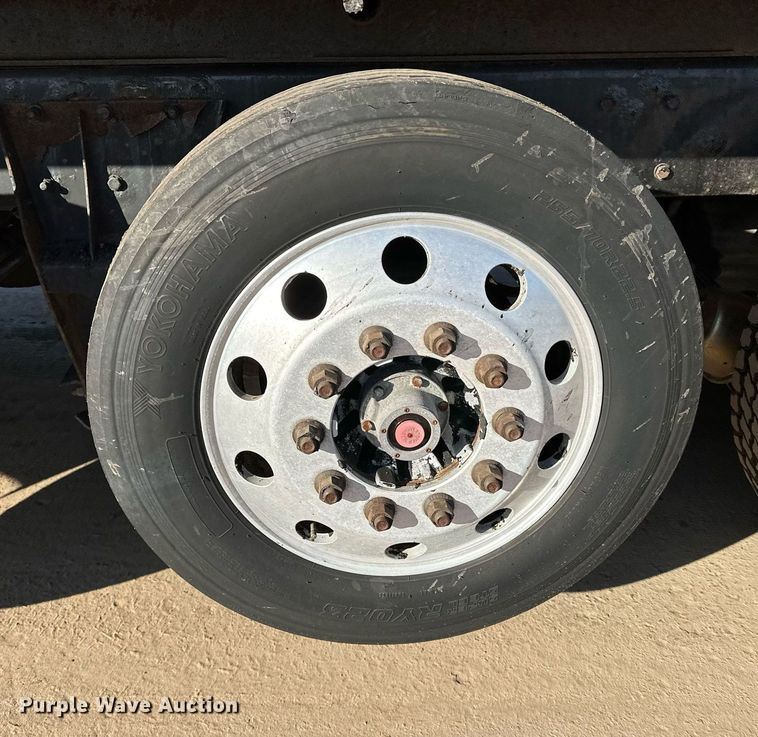 image for item DQ7416 2007 Kenworth  T800 dump truck