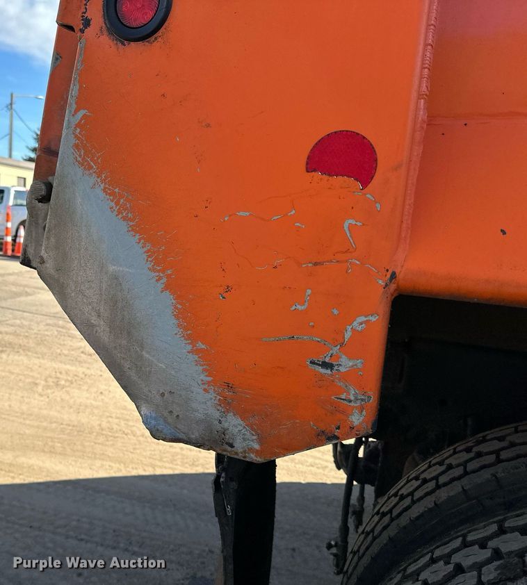 image for item DQ7417 2021 Kenworth  T880 dump truck