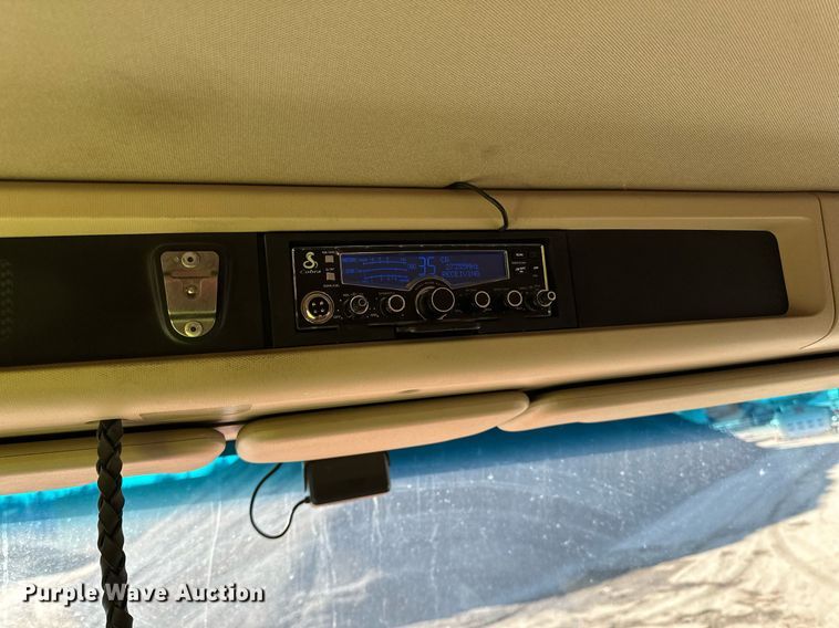 image for item DQ7417 2021 Kenworth  T880 dump truck