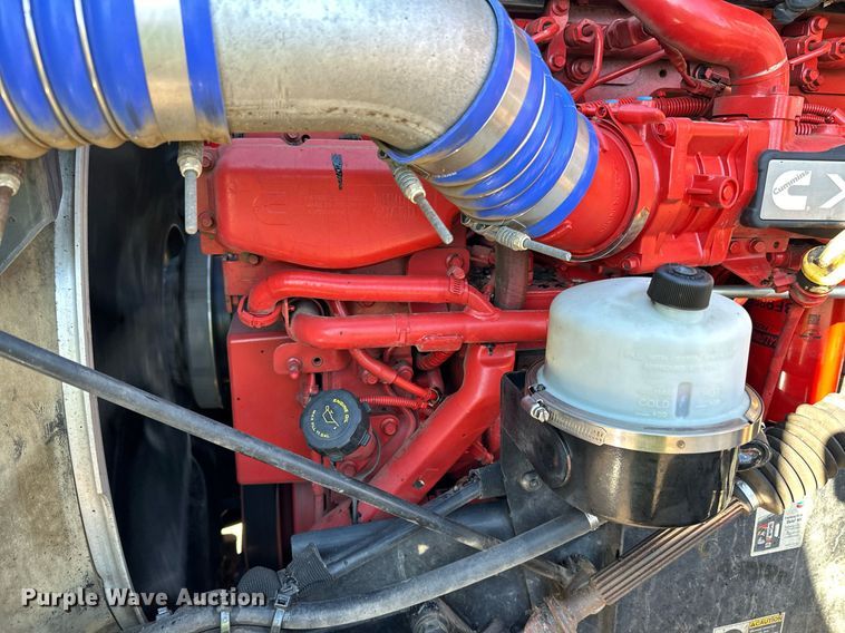 image for item DQ7417 2021 Kenworth  T880 dump truck