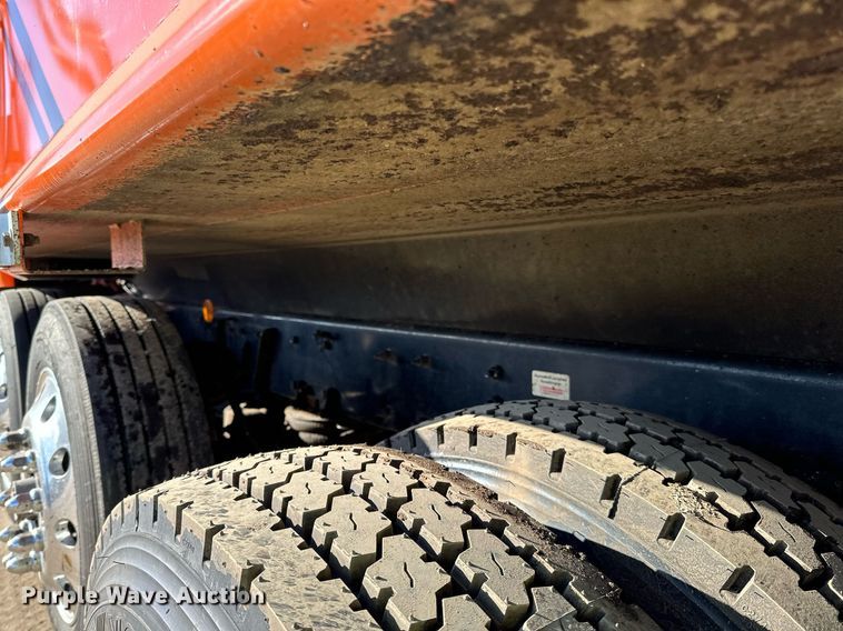 image for item DQ7417 2021 Kenworth  T880 dump truck