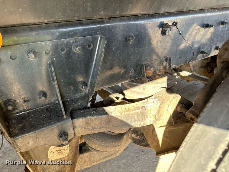 image for item DQ7417 2021 Kenworth  T880 dump truck