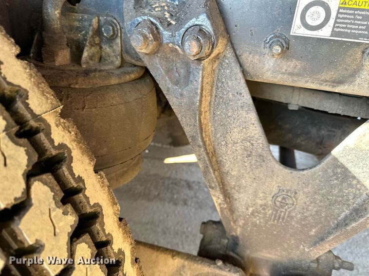 image for item DQ7417 2021 Kenworth  T880 dump truck