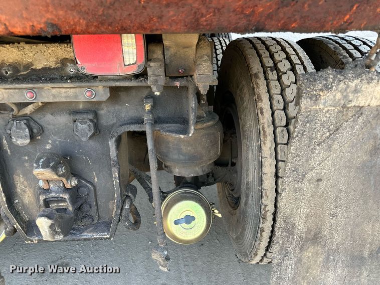 image for item DQ7417 2021 Kenworth  T880 dump truck