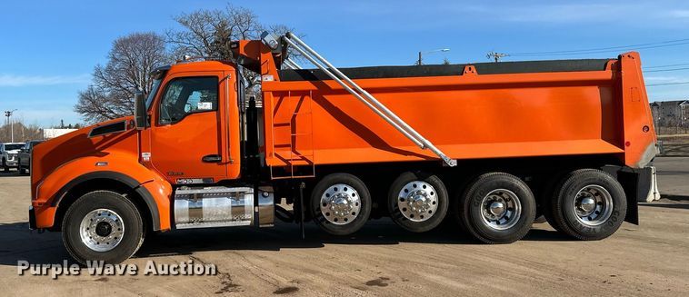 image for item DQ7418 2021 Kenworth  T880 dump truck