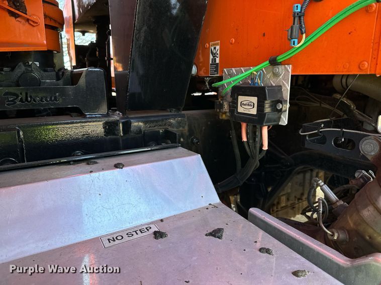 image for item DQ7418 2021 Kenworth  T880 dump truck