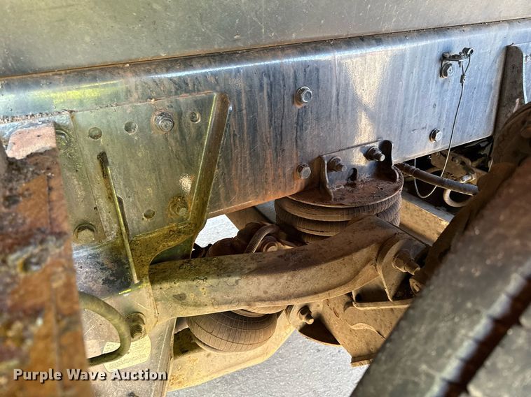 image for item DQ7418 2021 Kenworth  T880 dump truck