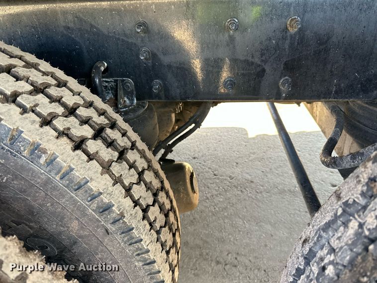 image for item DQ7418 2021 Kenworth  T880 dump truck