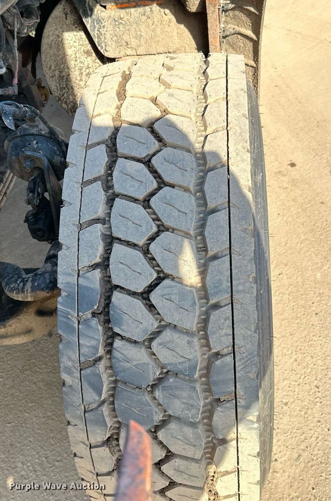 image for item DQ7418 2021 Kenworth  T880 dump truck