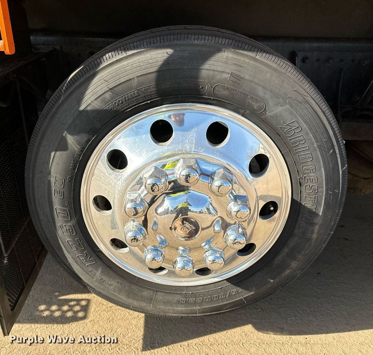 image for item DQ7418 2021 Kenworth  T880 dump truck