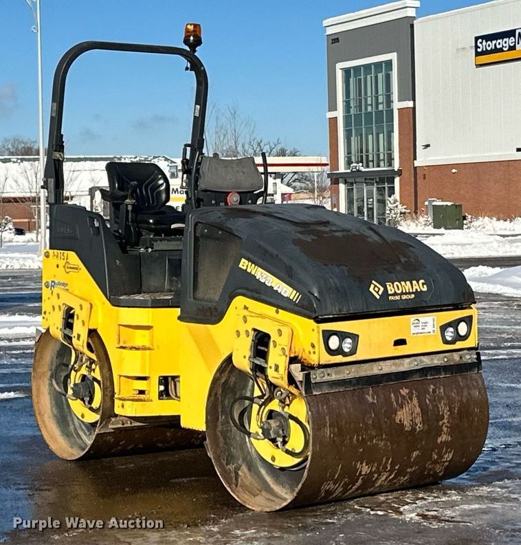 image for item DQ7422 2015 Bomag BW138AD double drum vibratory roller