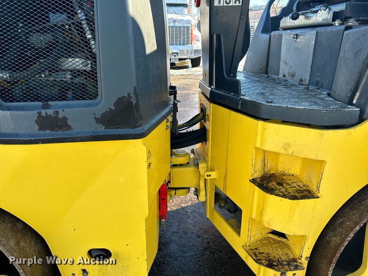 image for item DQ7422 2015 Bomag BW138AD double drum vibratory roller