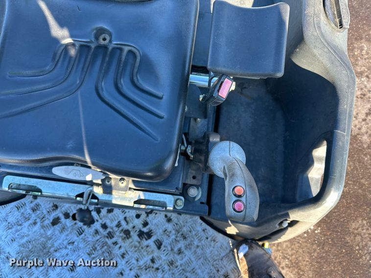 image for item DQ7422 2015 Bomag BW138AD double drum vibratory roller