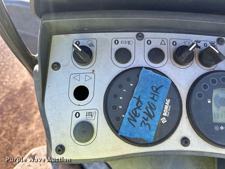 image for item DQ7422 2015 Bomag BW138AD double drum vibratory roller