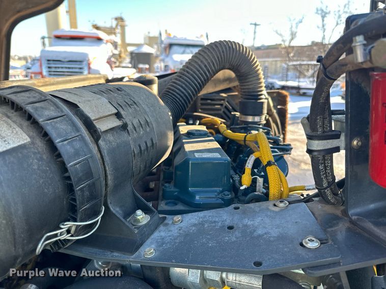 image for item DQ7422 2015 Bomag BW138AD double drum vibratory roller