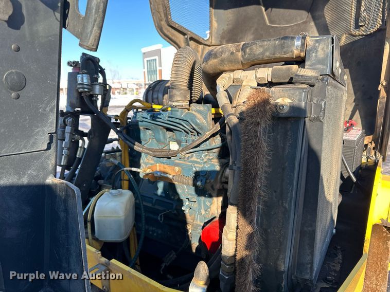 image for item DQ7422 2015 Bomag BW138AD double drum vibratory roller