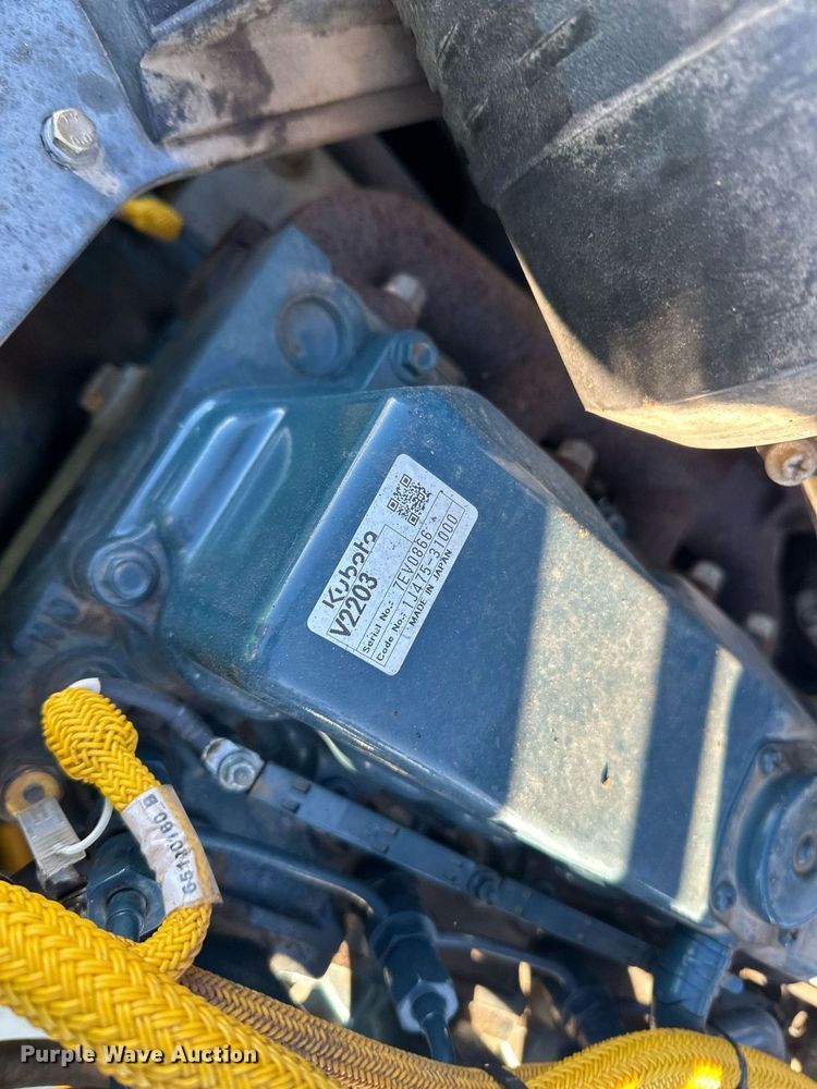 image for item DQ7422 2015 Bomag BW138AD double drum vibratory roller