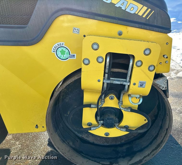 image for item DQ7423 2019 Bomag BW138AD double drum vibratory roller
