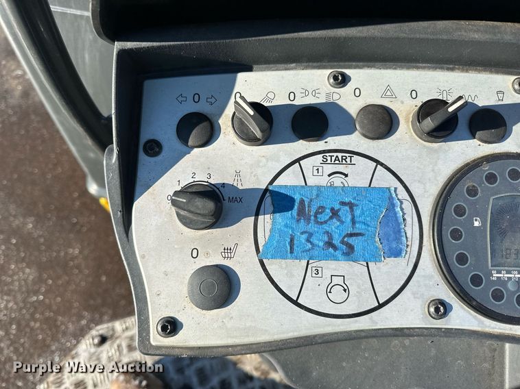 image for item DQ7423 2019 Bomag BW138AD double drum vibratory roller