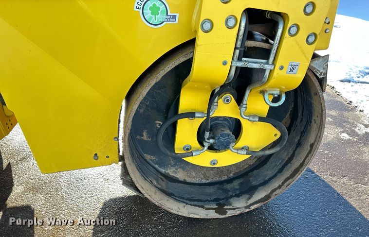 image for item DQ7423 2019 Bomag BW138AD double drum vibratory roller