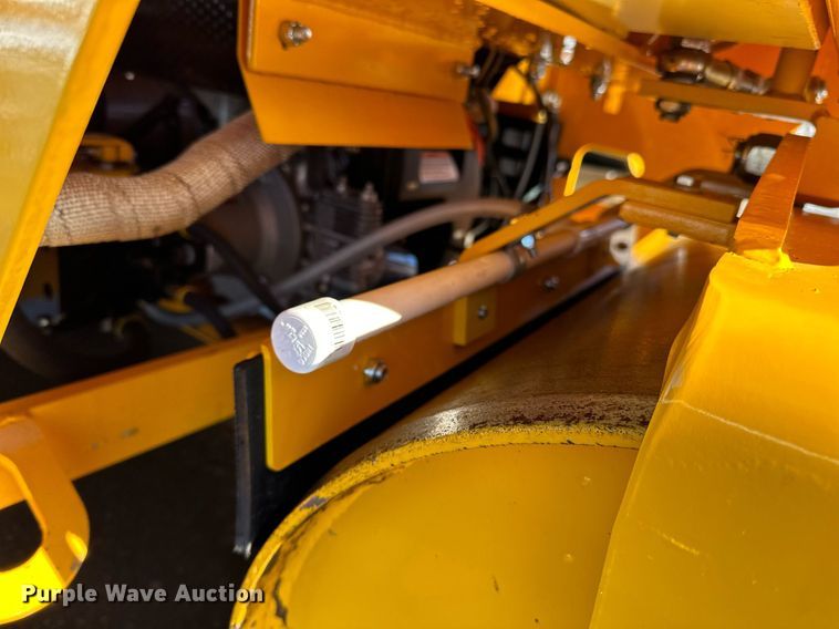 image for item DQ7424 2023 Beuthling B100 double drum roller