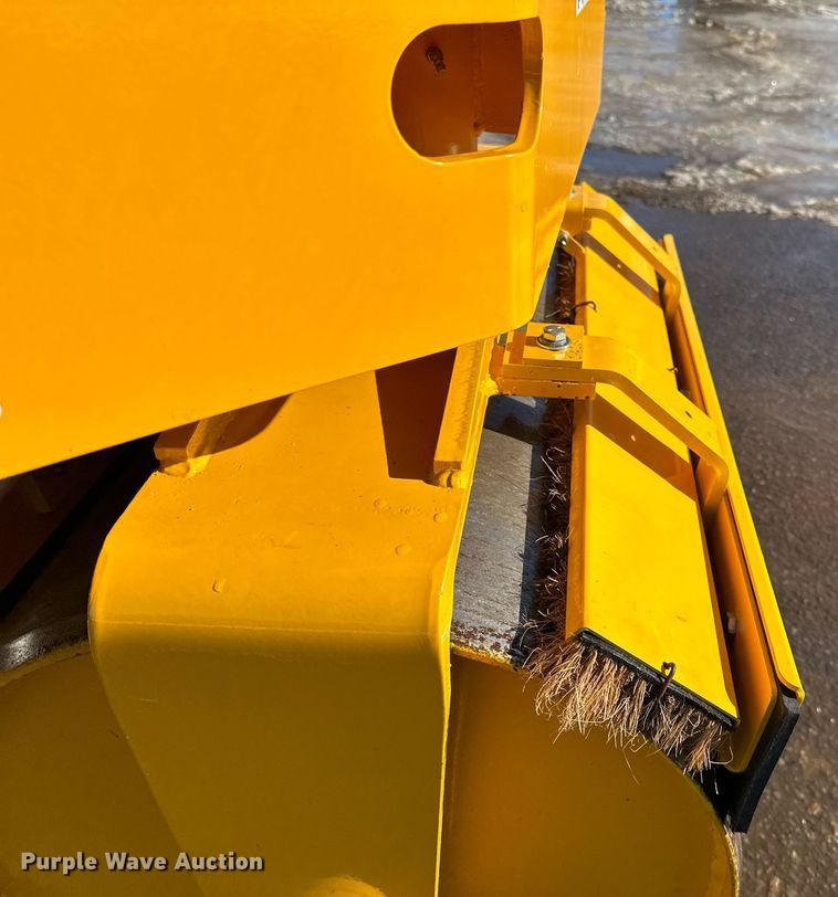 image for item DQ7424 2023 Beuthling B100 double drum roller