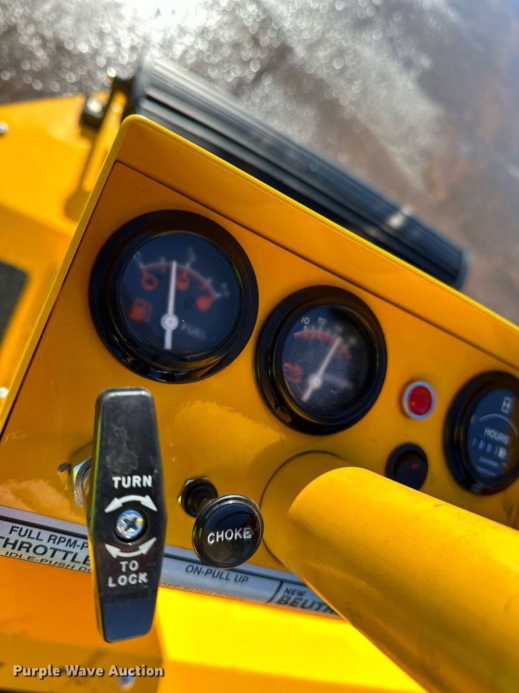 image for item DQ7424 2023 Beuthling B100 double drum roller