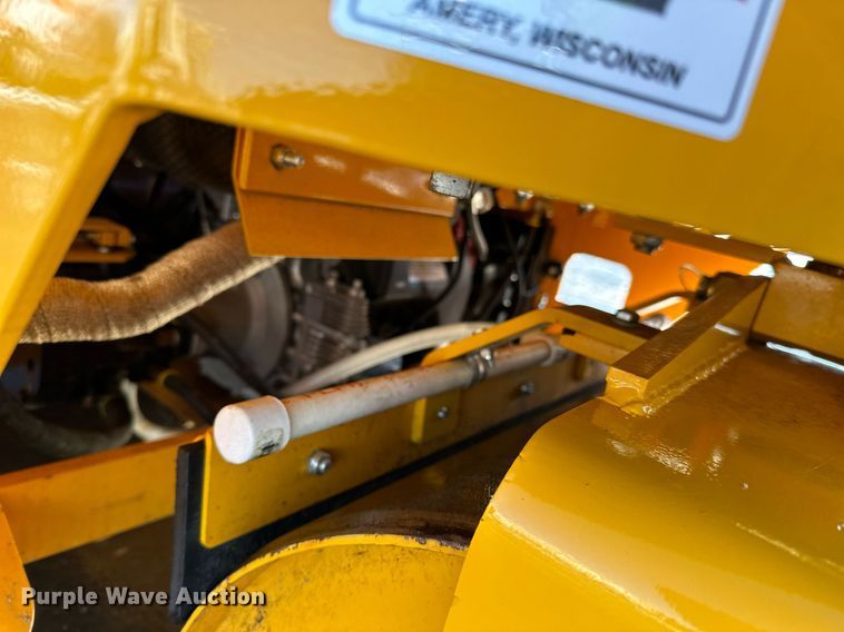 image for item DQ7425 2023 Beuthling B100 double drum roller