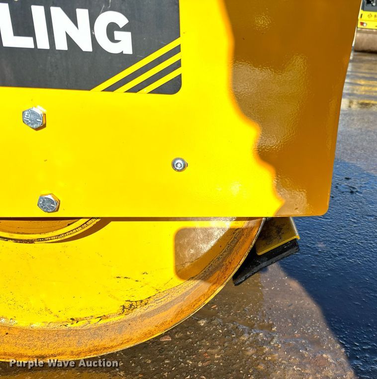 image for item DQ7425 2023 Beuthling B100 double drum roller