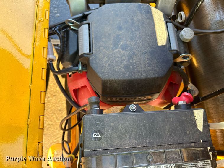 image for item DQ7425 2023 Beuthling B100 double drum roller